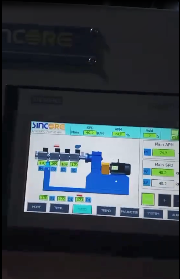 Línea de tubo de aire de PU funcionando con éxito en la fábrica del cliente 